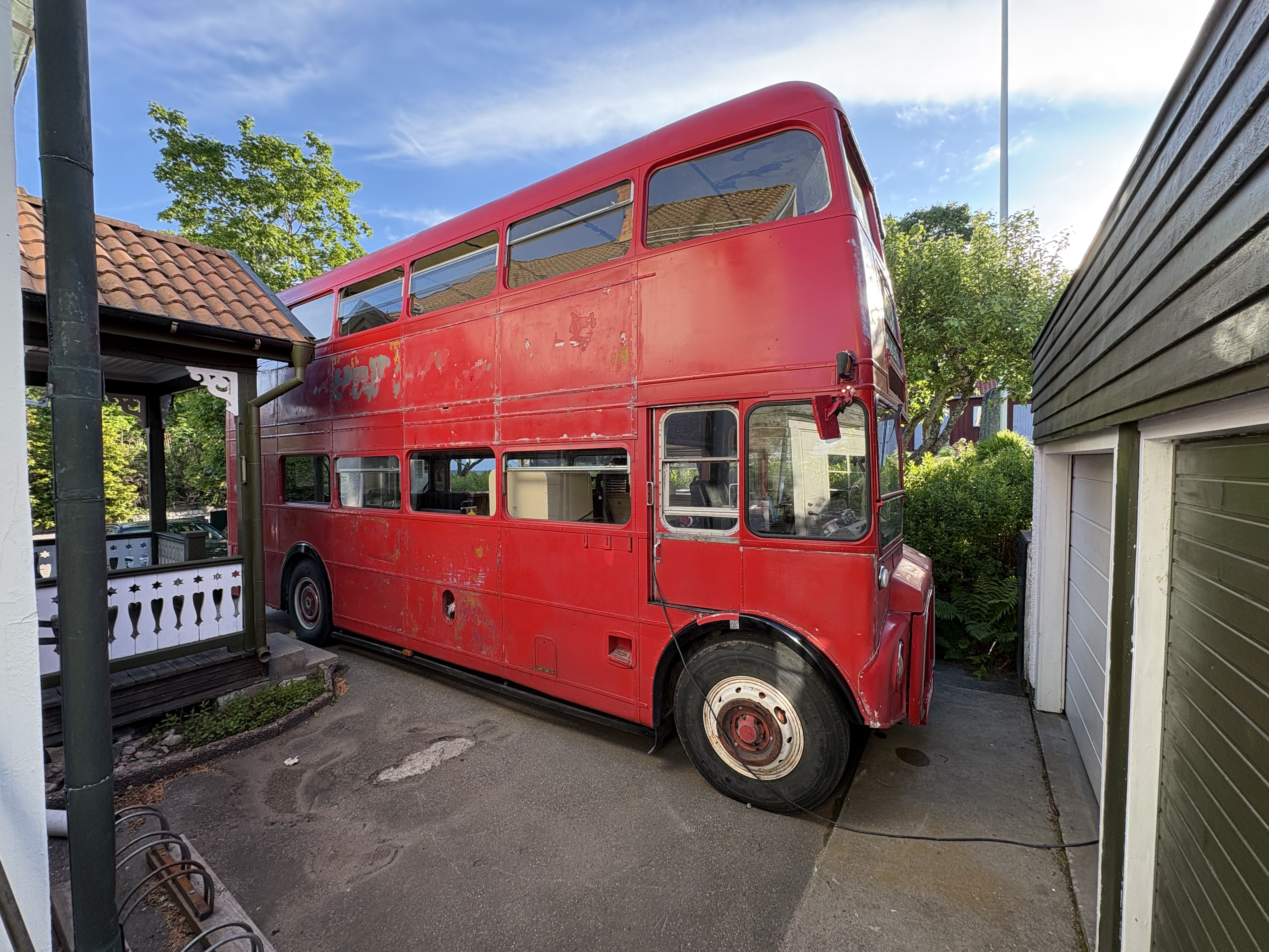 Buss 8